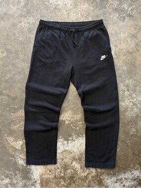 Nike Black Fleece Sweatpants Mens XL Swoosh Joggers